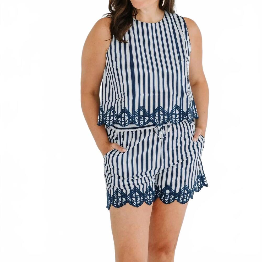 NEW SKIES ARE BLUE sleeveless striped top with embroidery hem in navy-white